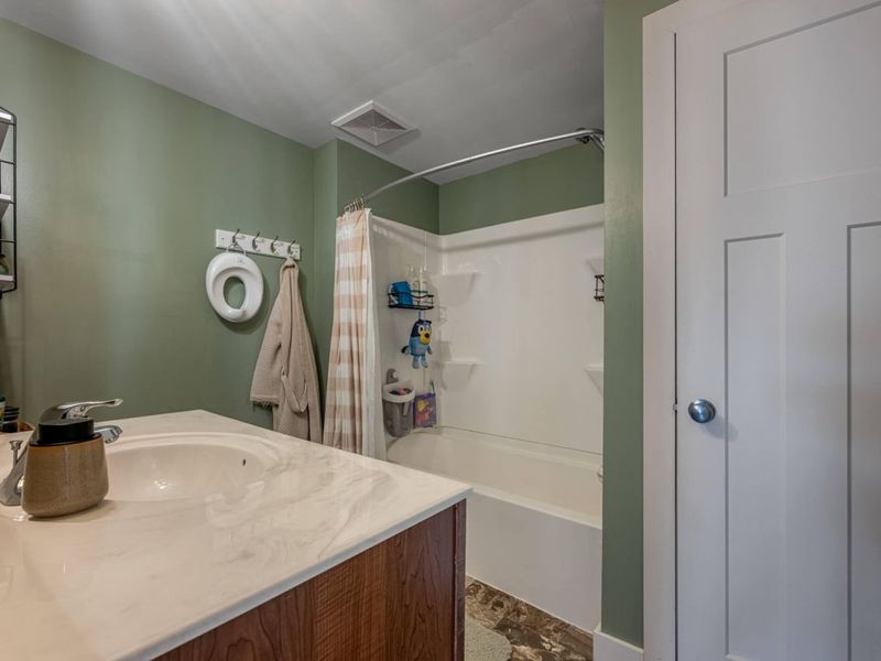 127 S Kensington Place, Springfield, OH 45504 Photo 25