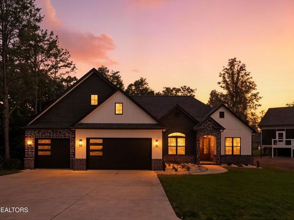 155 Elokwa Way, Loudon, TN 37774