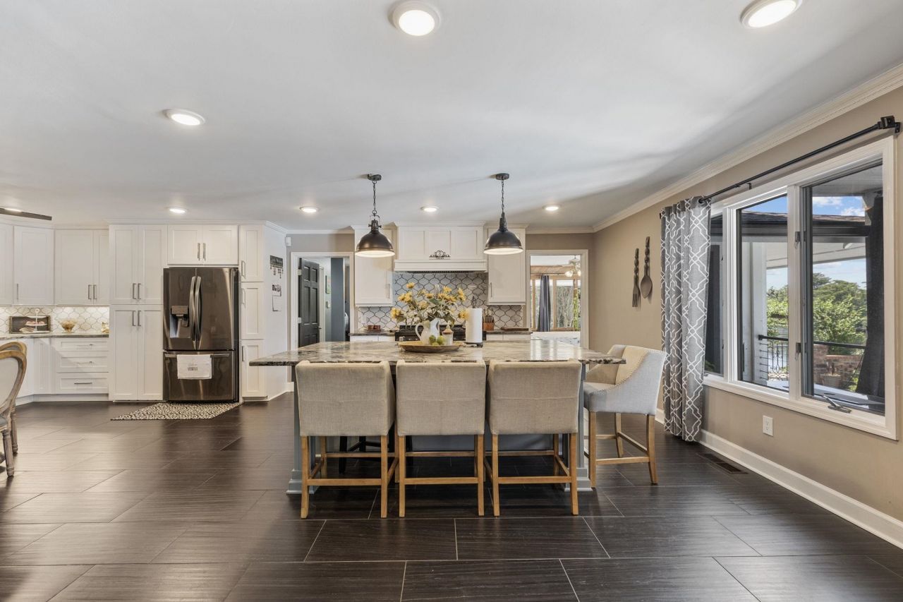 302 Mohican Dr.  Photo 15