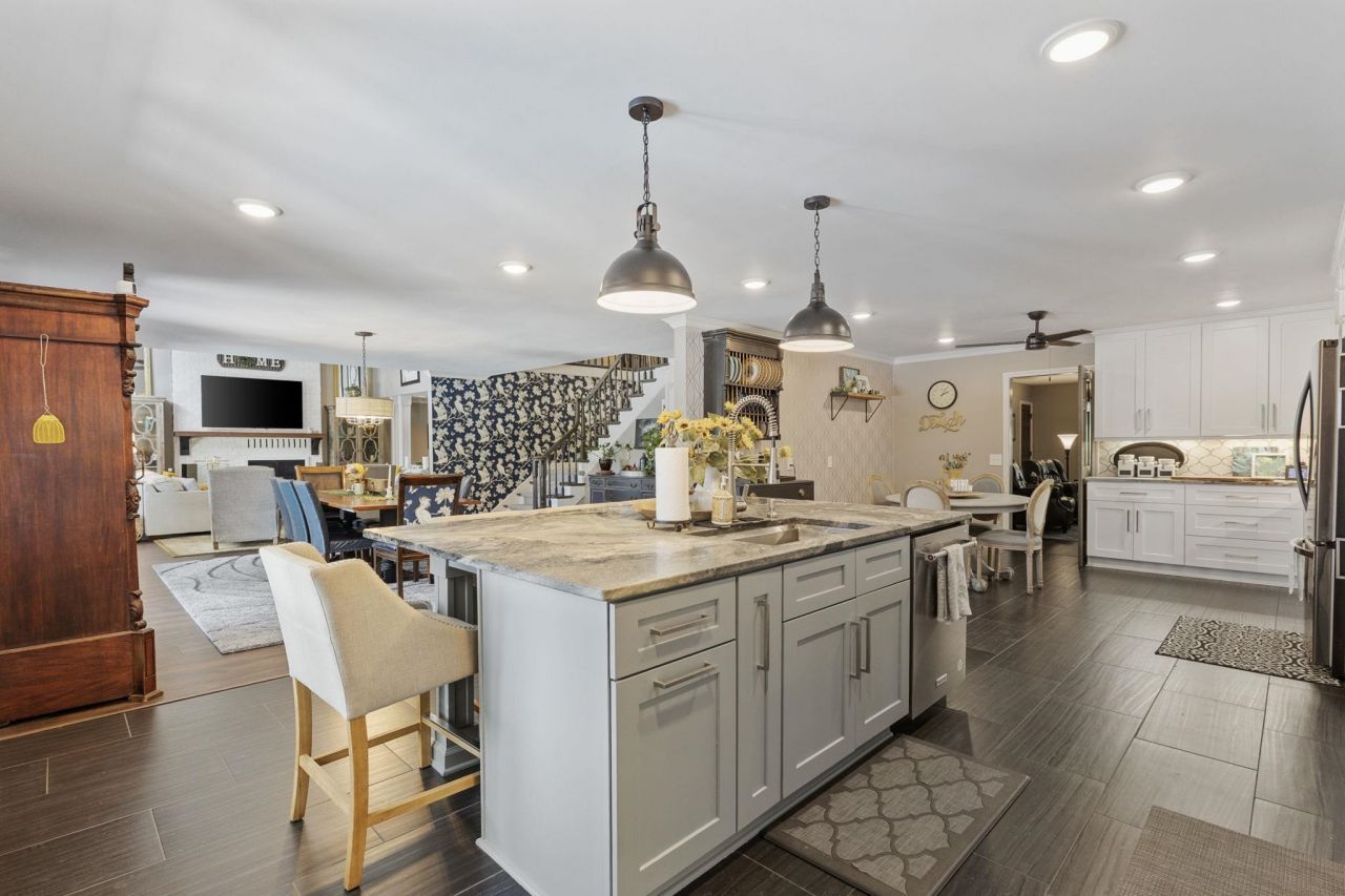 302 Mohican Dr.  Photo 24