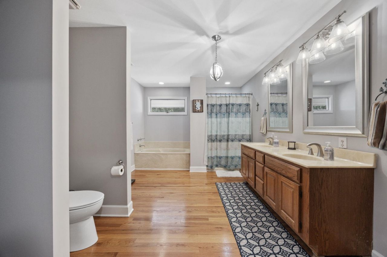 302 Mohican Dr.  Photo 33