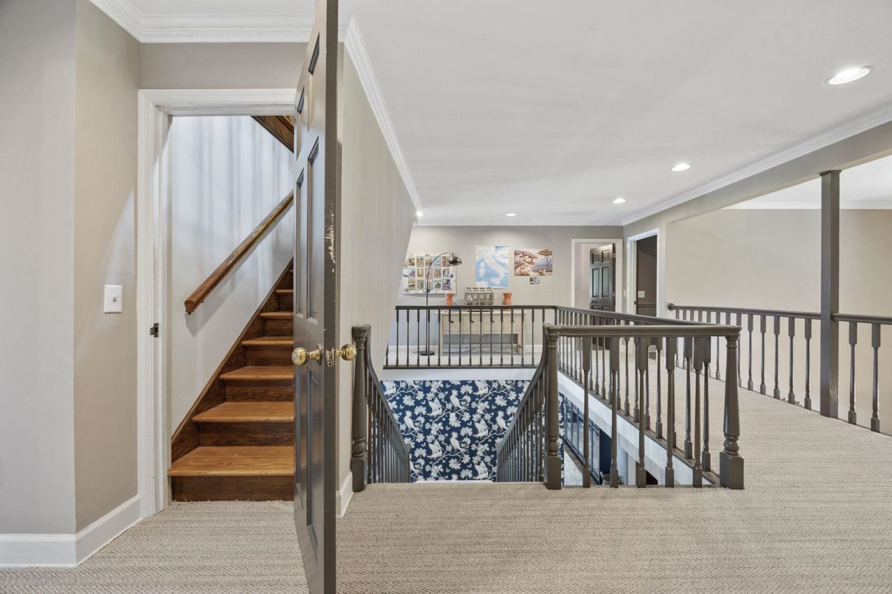 302 Mohican Dr.  Photo 38