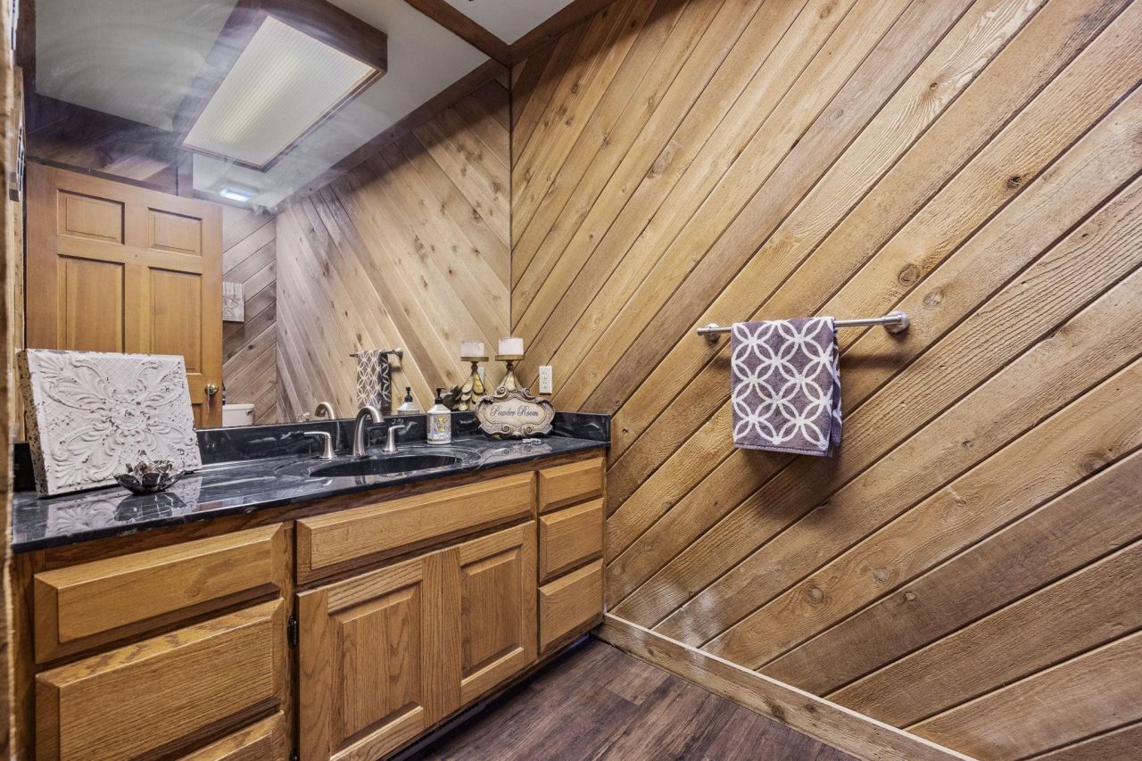 302 Mohican Dr.  Photo 46