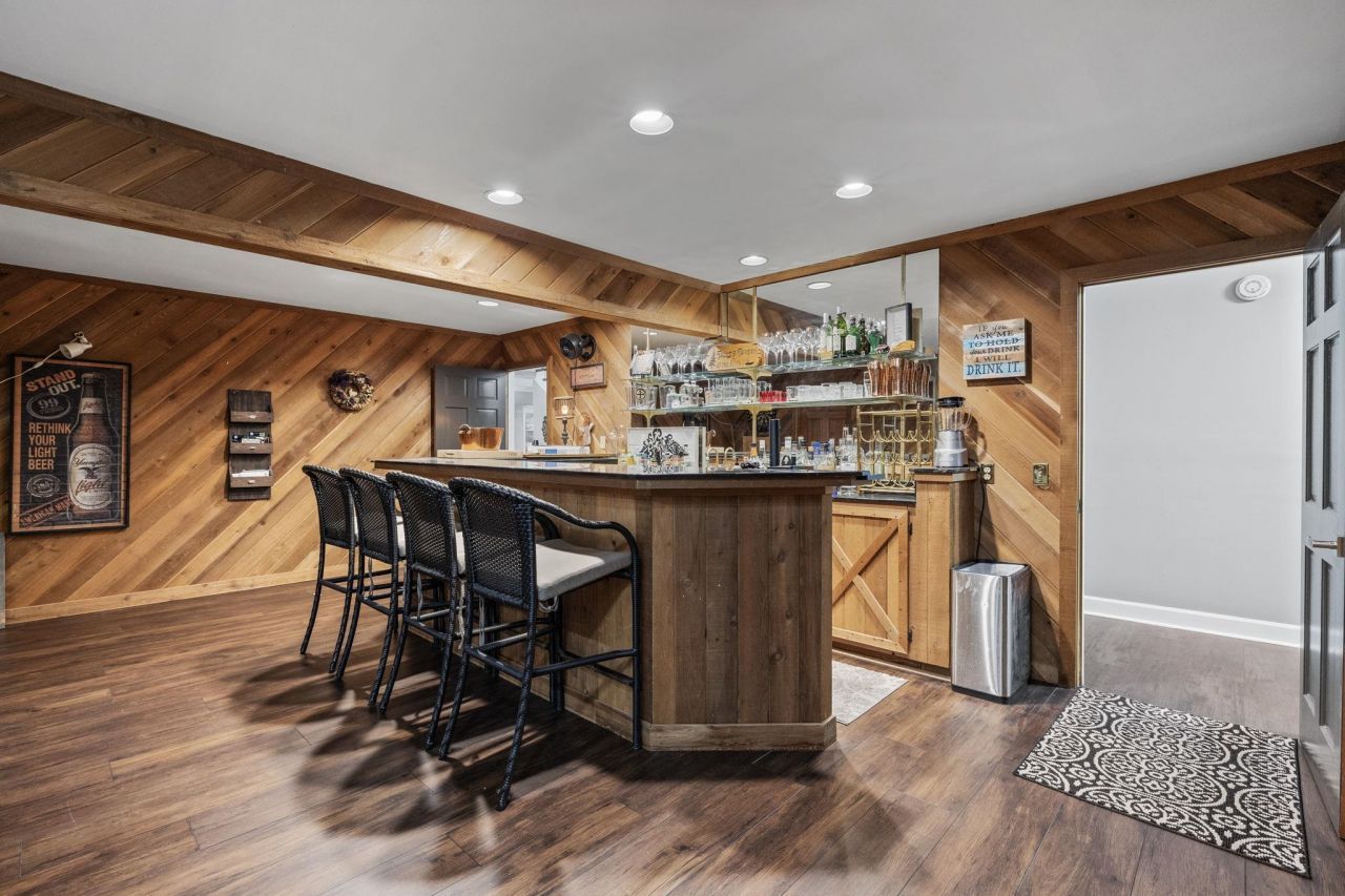 302 Mohican Dr. Photo 47
