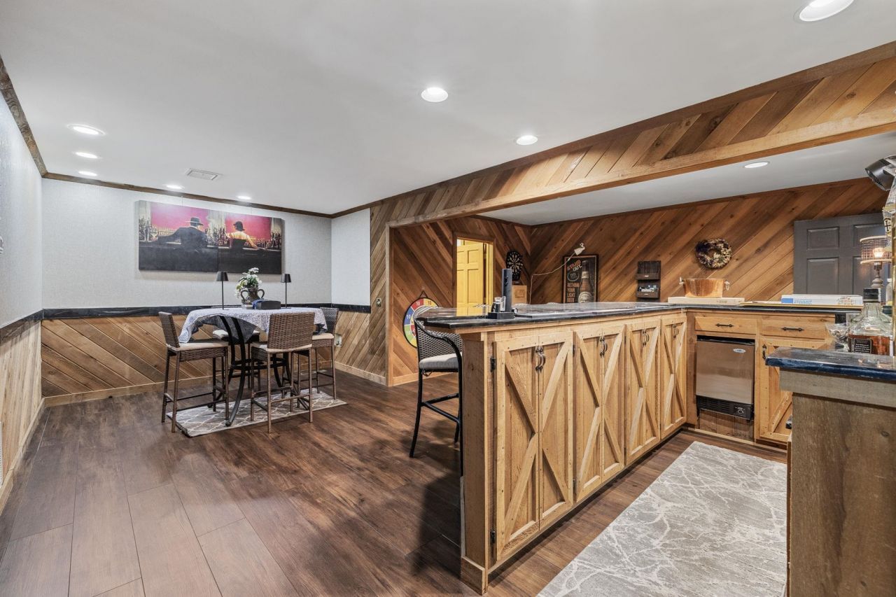 302 Mohican Dr.  Photo 48