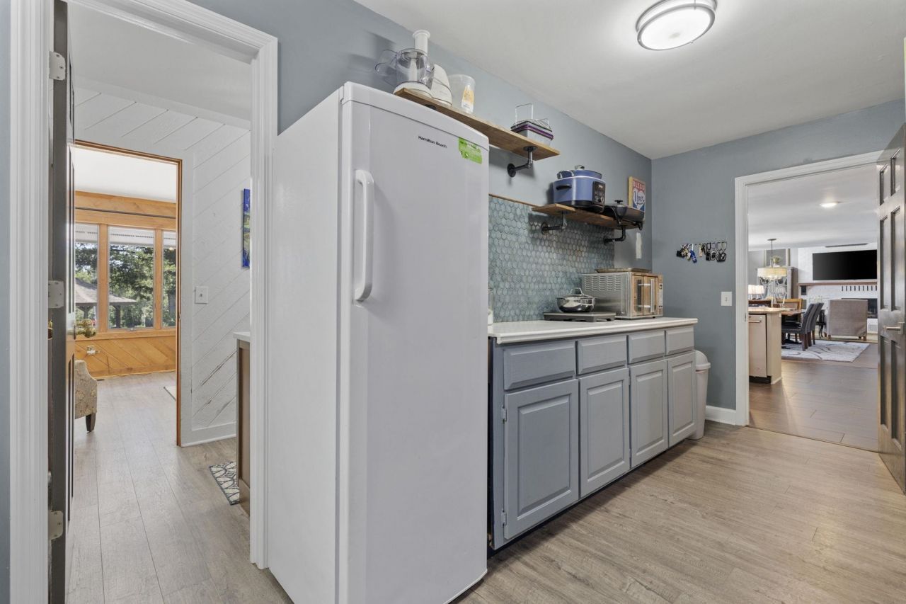 302 Mohican Dr.  Photo 55