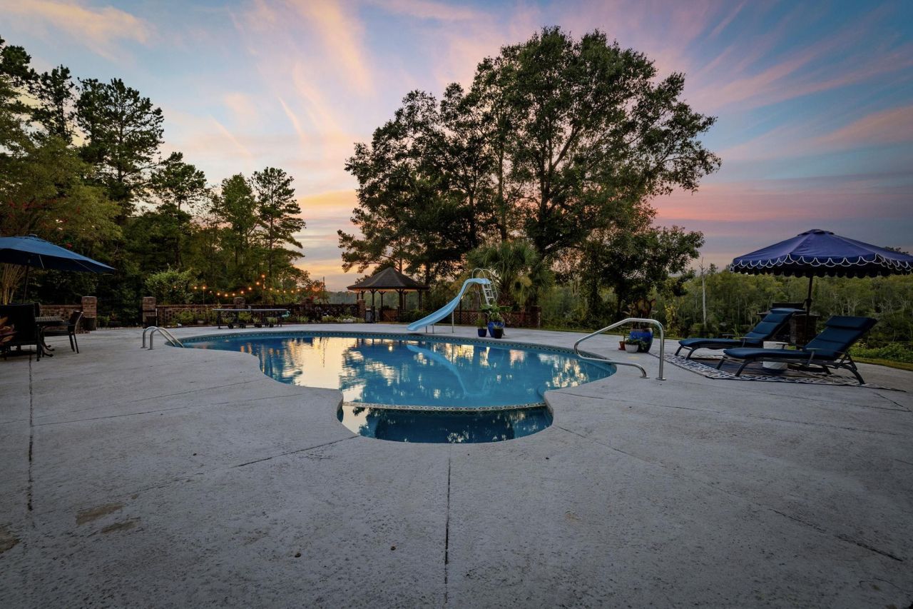 302 Mohican Dr.  Photo 76