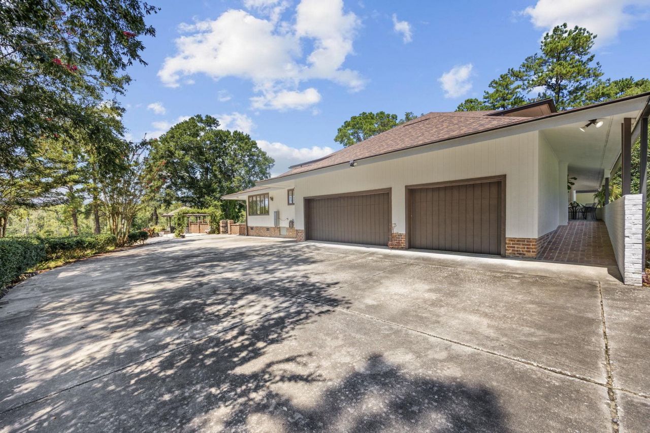 302 Mohican Dr.  Photo 79