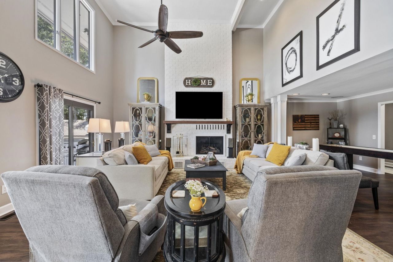 302 Mohican Dr.  Photo 8