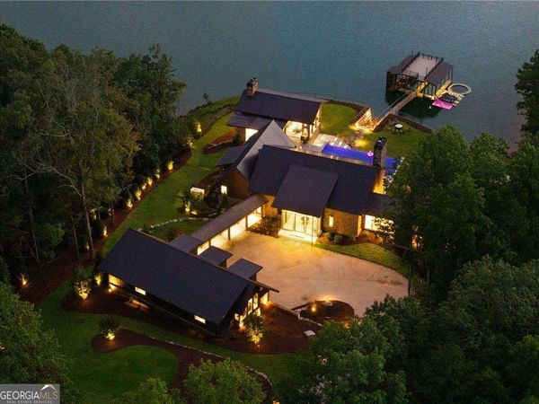 725 Rocky Point Drive, Morganton, GA 30560