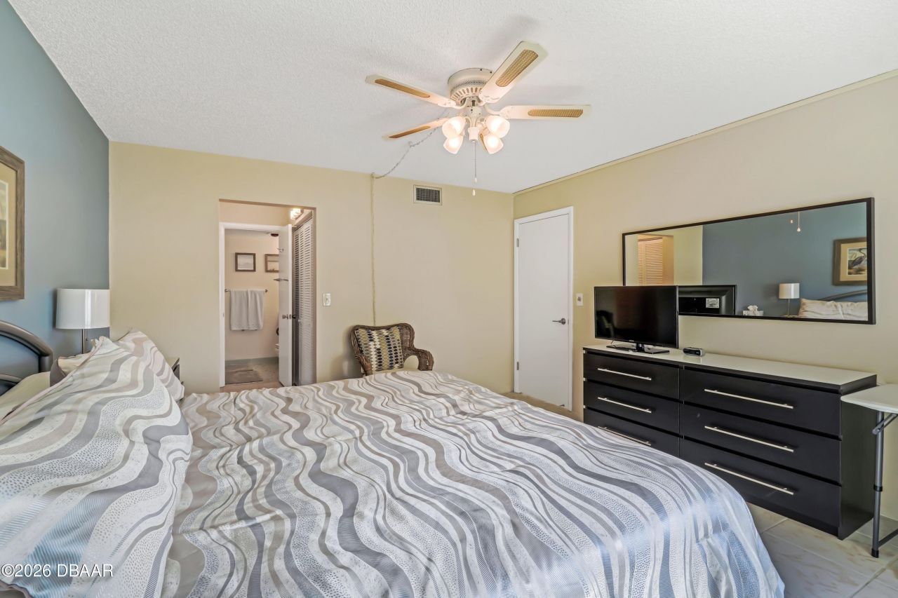 3606 S Peninsula Drive, Unit 210, Port Orange, FL 32127 Photo