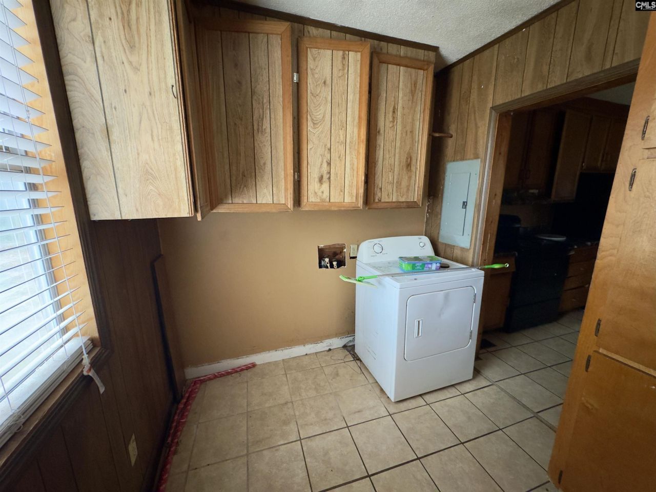 317 Ferrell Drive Photo 14