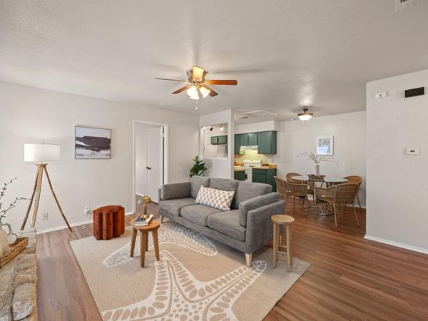 703 Country Aire DR, Unit A, Round Rock, TX 78664