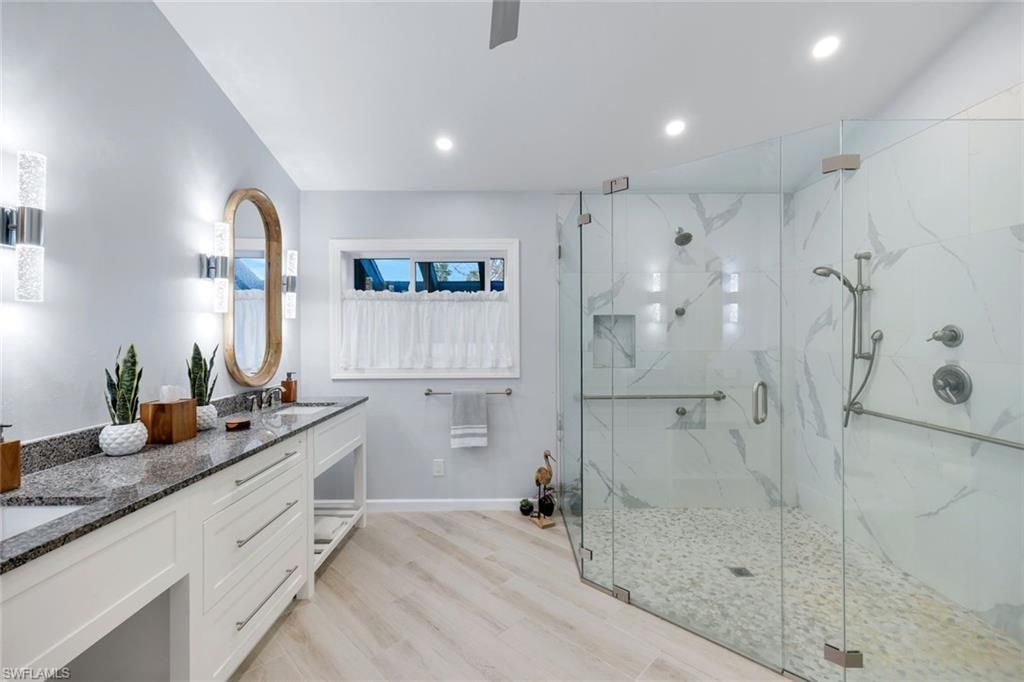 11841 Princess Grace Ct, Cape Coral, FL 33991 Photo