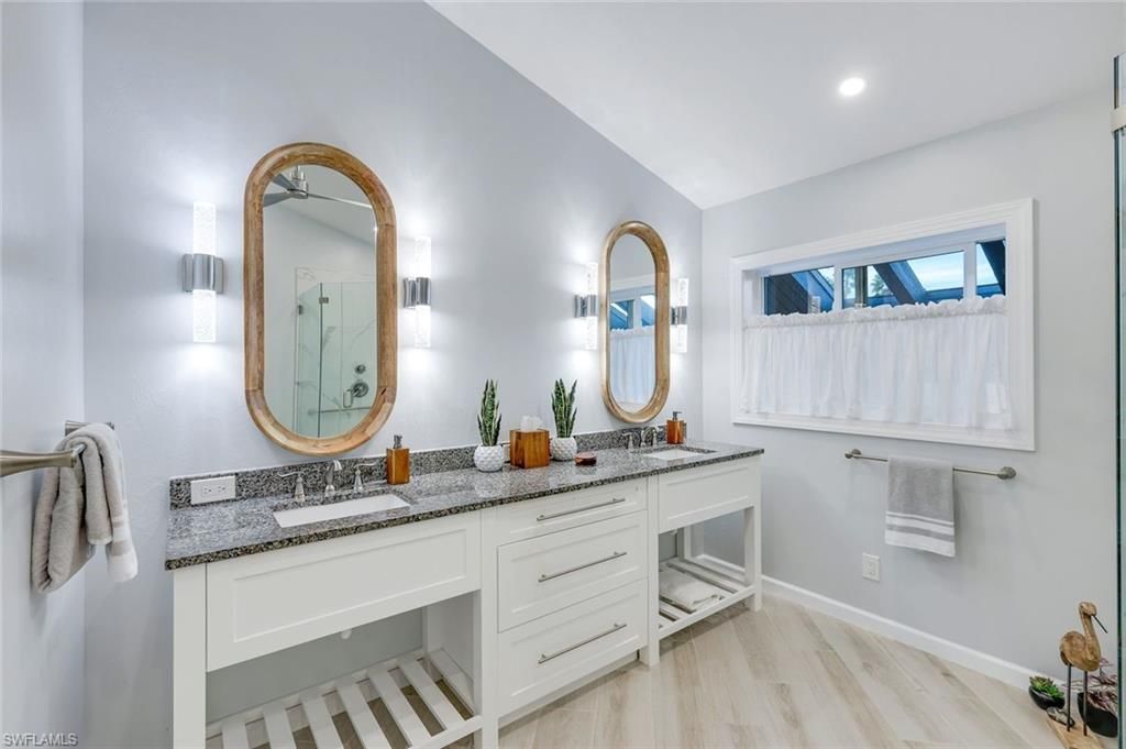 11841 Princess Grace Ct, Cape Coral, FL 33991 Photo