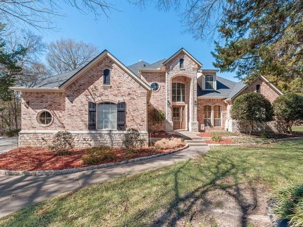 7831 Clark Court, Red Oak, TX 75154