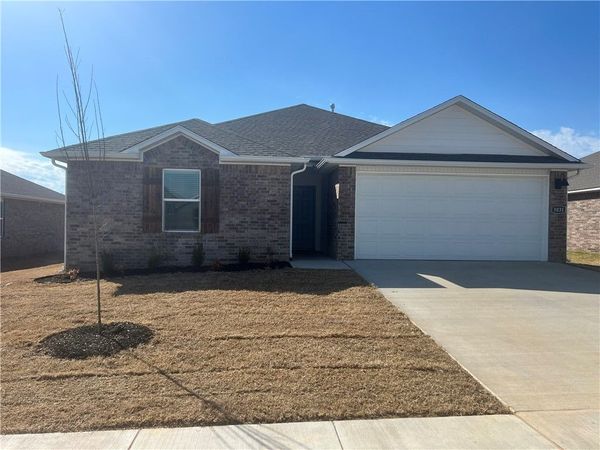3031 Amarillo, Centerton, AR 72736
