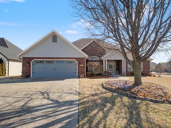 4609 Swinton Drive , Bentonville, AR 72713