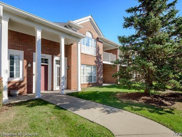 16784 Dover Drive, Northville Twp, MI 48168