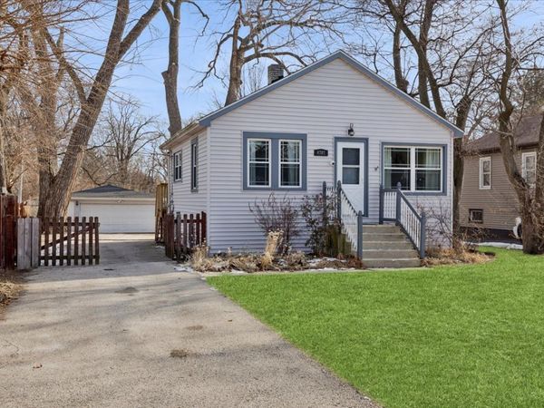 4707 River Drive , Lisle, IL 60532