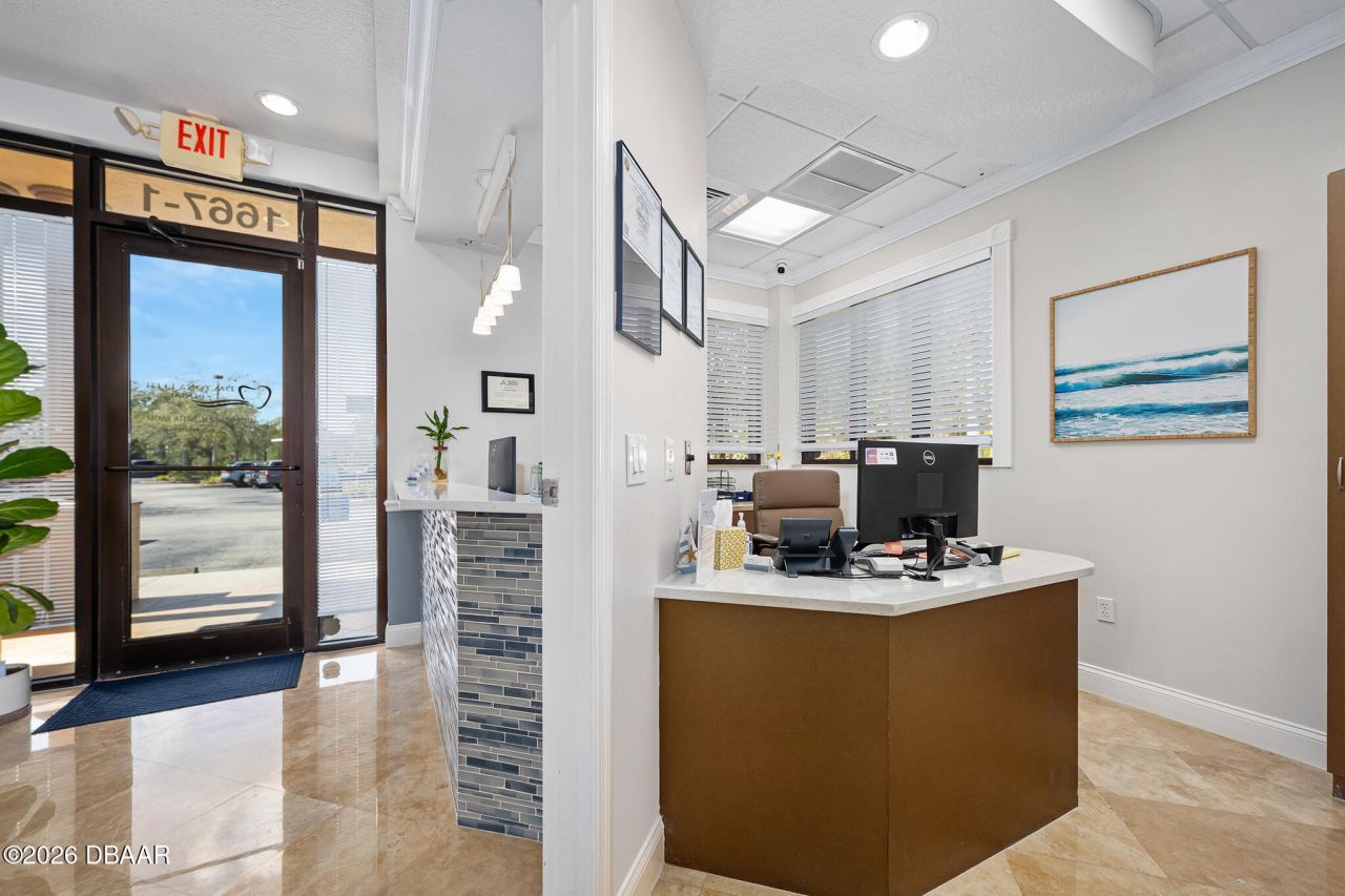 1667 N Clyde Morris Boulevard, Daytona Beach, FL 32117 Photo