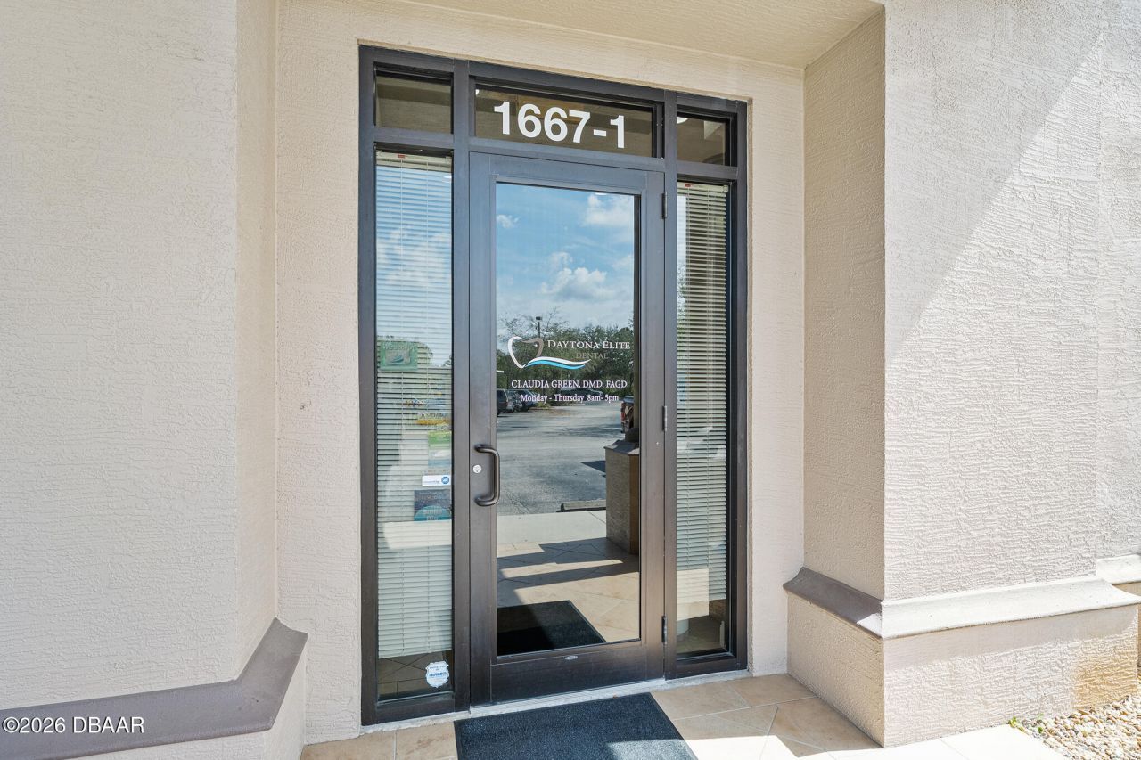 1667 N Clyde Morris Boulevard, Daytona Beach, FL 32117 Photo