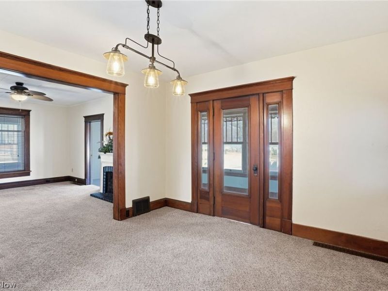 209 Pleasant Street, Bellevue, OH 44811 Photo 15