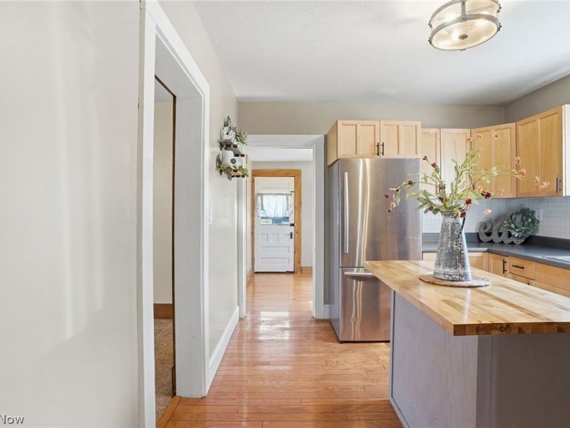 209 Pleasant Street, Bellevue, OH 44811 Photo 20