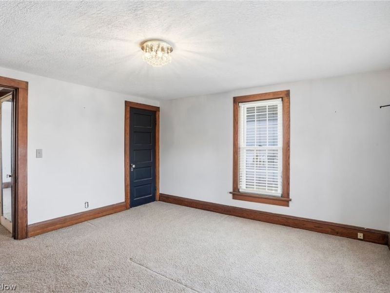 209 Pleasant Street, Bellevue, OH 44811 Photo 33