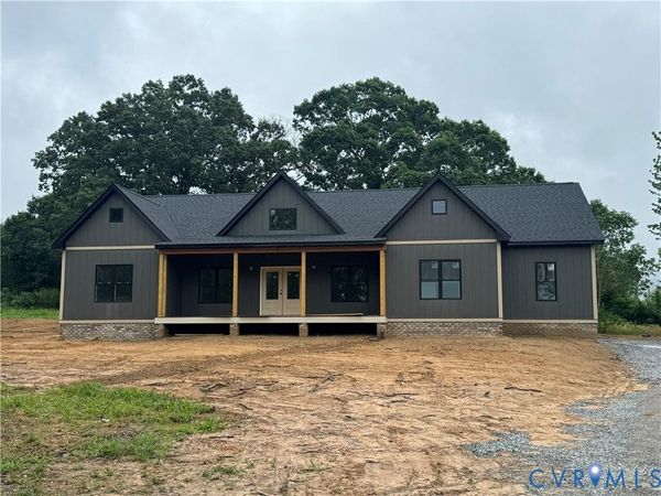 36 Anna Coves Boulevard, Mineral, VA 23117
