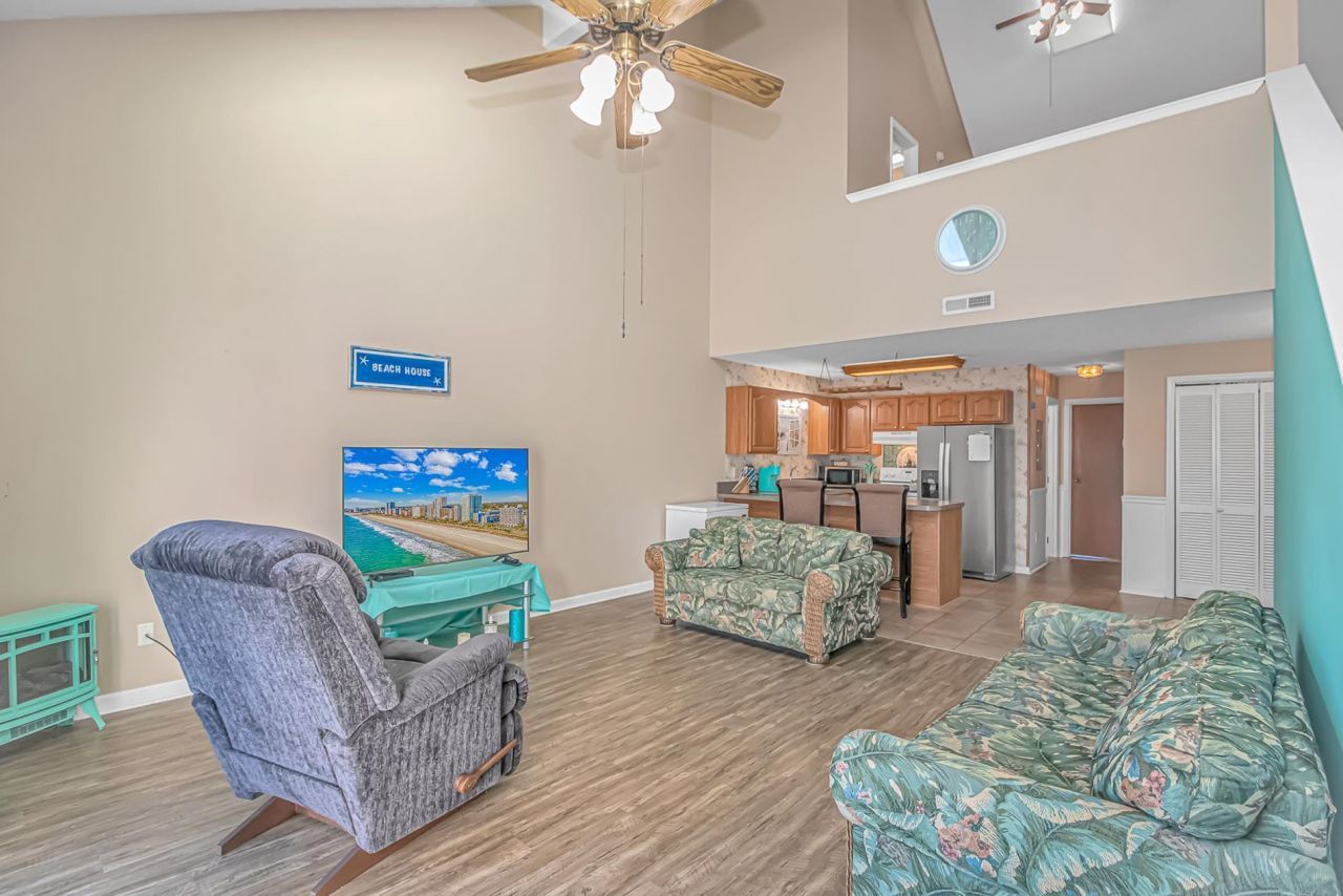 3700 Golf Colony Lane  Photo 12