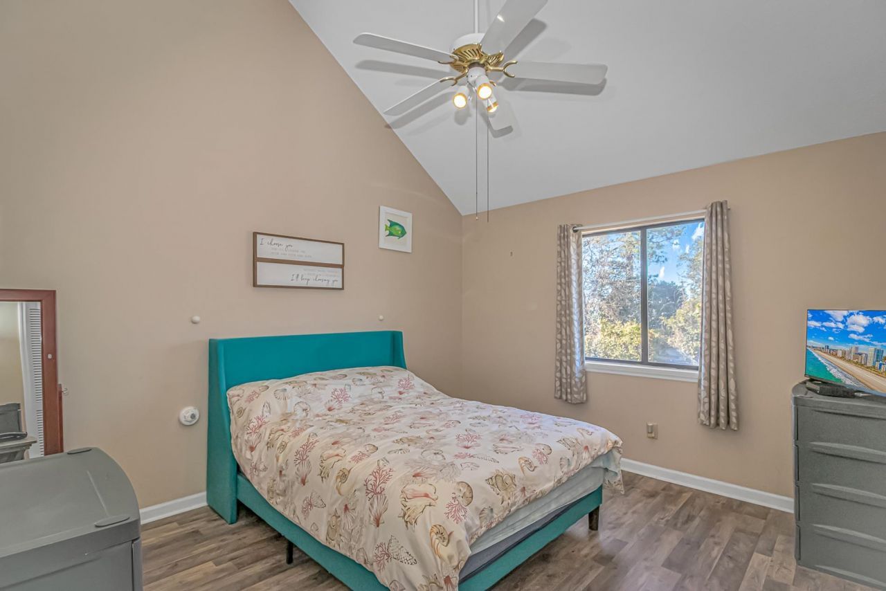 3700 Golf Colony Lane  Photo 13