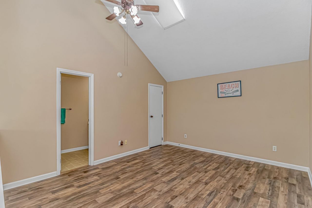 3700 Golf Colony Lane  Photo 16