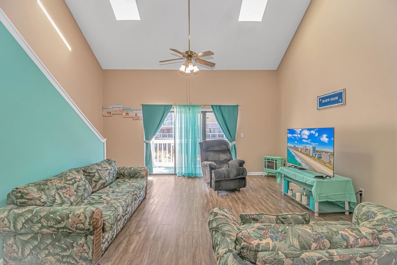 3700 Golf Colony Lane  Photo 8