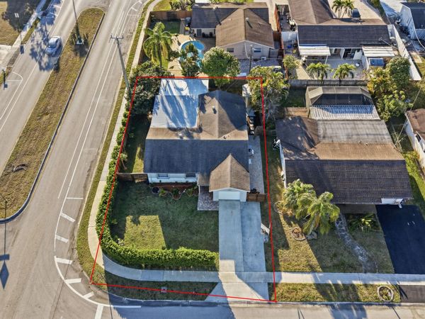 22229 SW 65th Way, Boca Raton, FL 33428