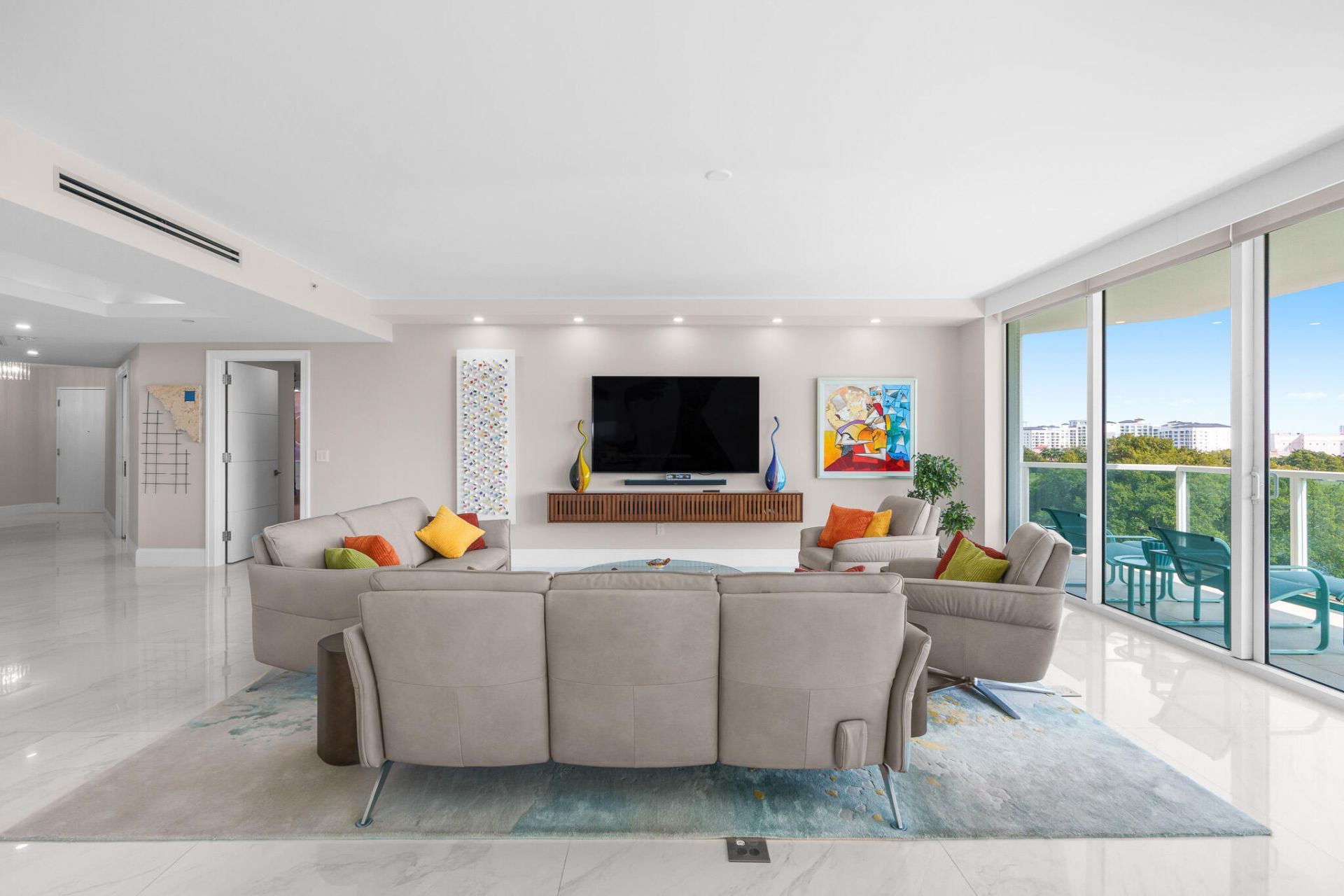 550 SE Mizner Boulevard, Unit B603, Boca Raton, FL 33432 Photo