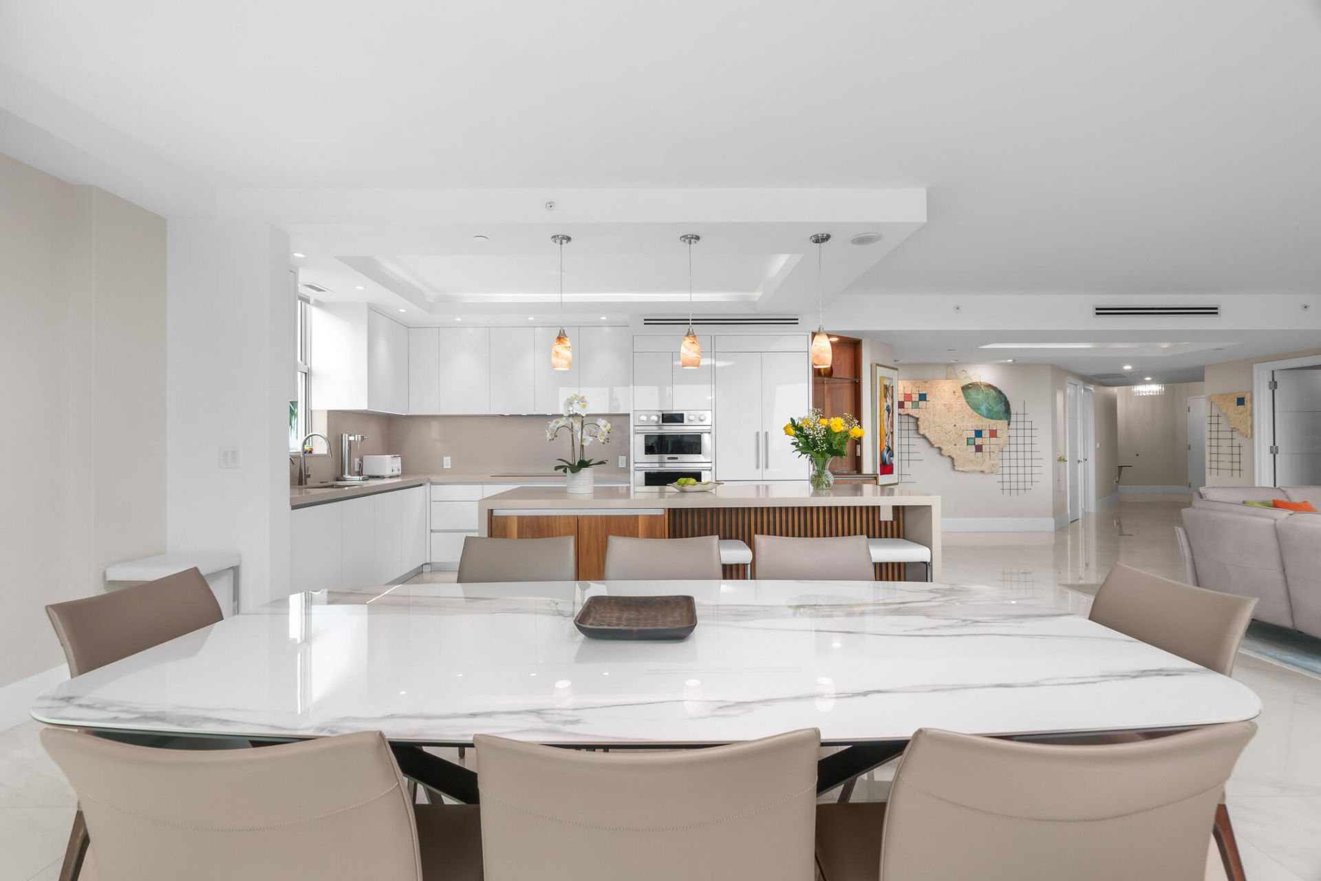 550 SE Mizner Boulevard, Unit B603, Boca Raton, FL 33432 Photo