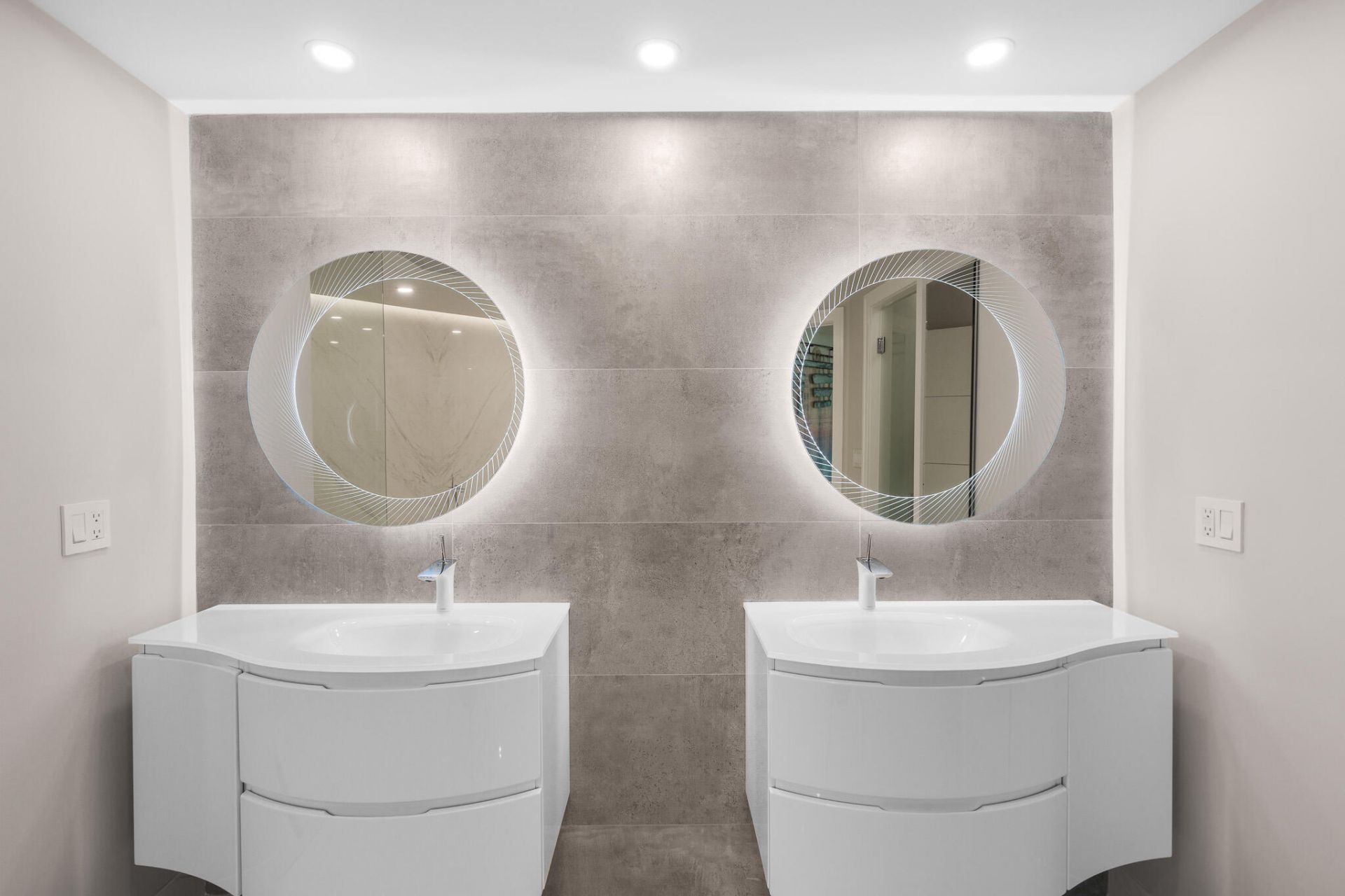 550 SE Mizner Boulevard, Unit B603, Boca Raton, FL 33432 Photo