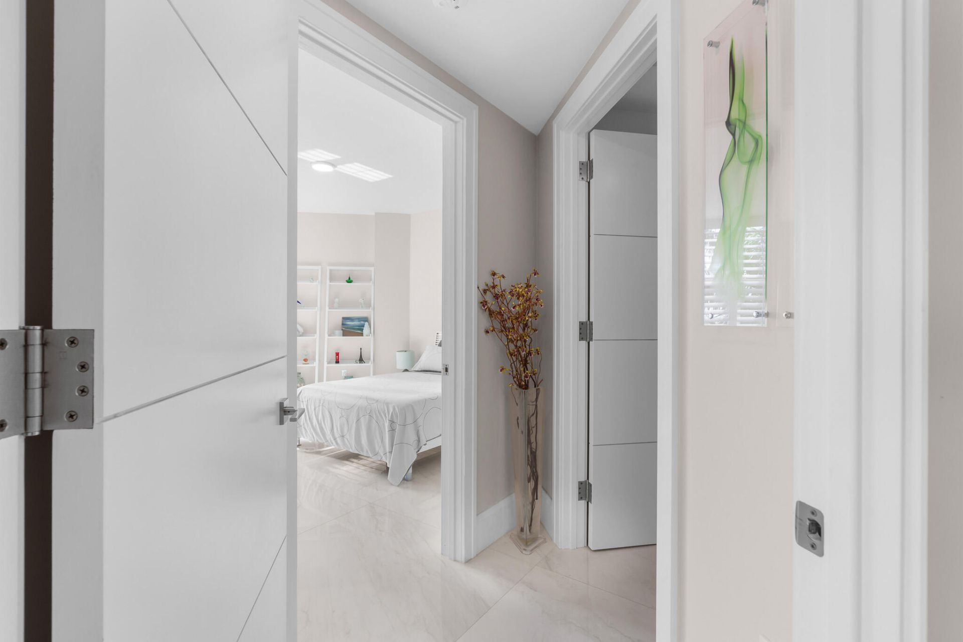 550 SE Mizner Boulevard, Unit B603, Boca Raton, FL 33432 Photo