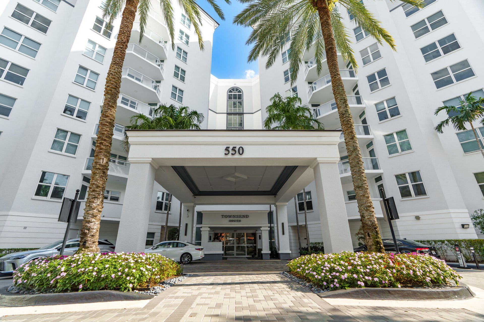 550 SE Mizner Boulevard, Unit B603, Boca Raton, FL 33432 Photo