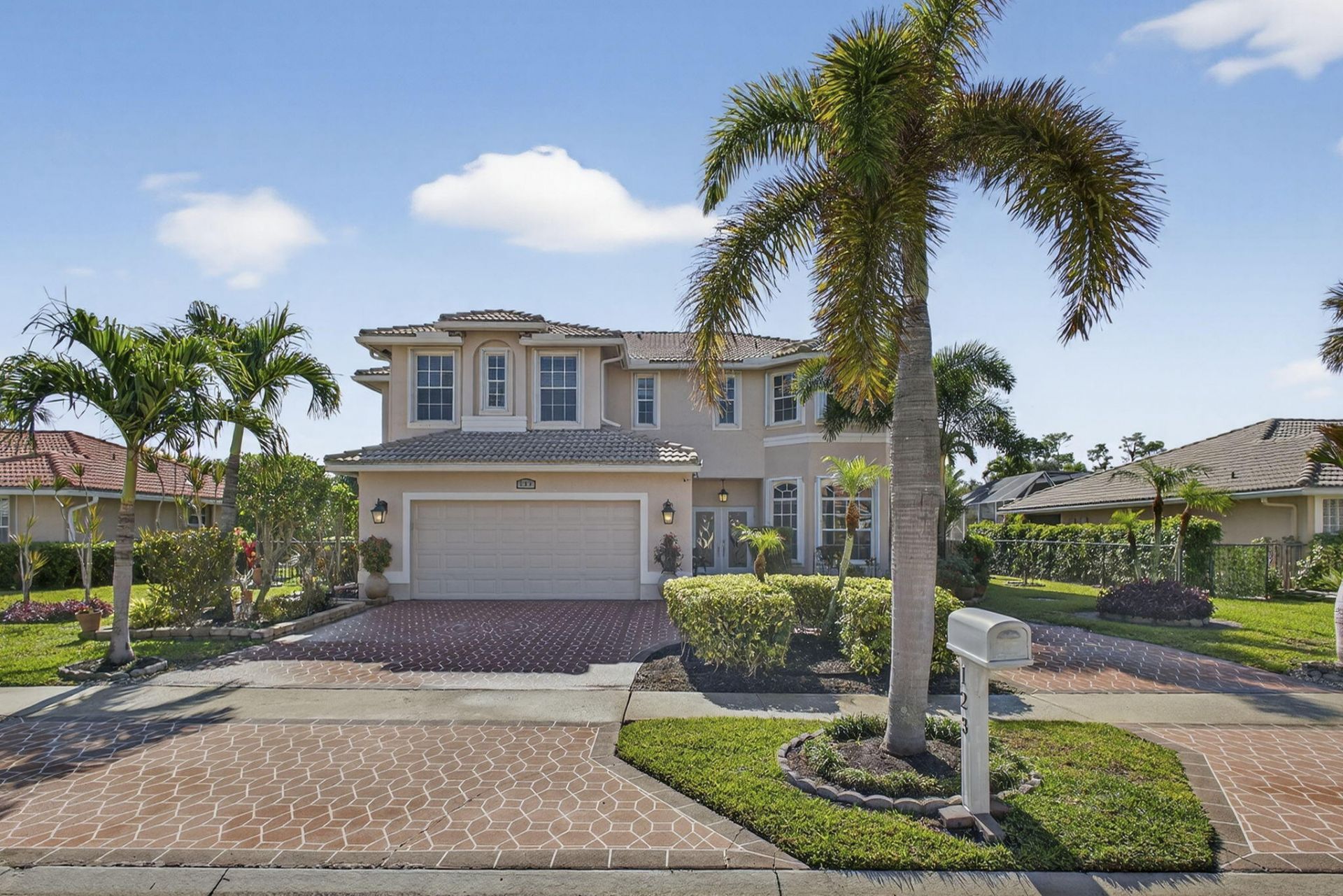 123 Fernwood Crescent, Royal Palm Beach, FL 33411 Main Photo