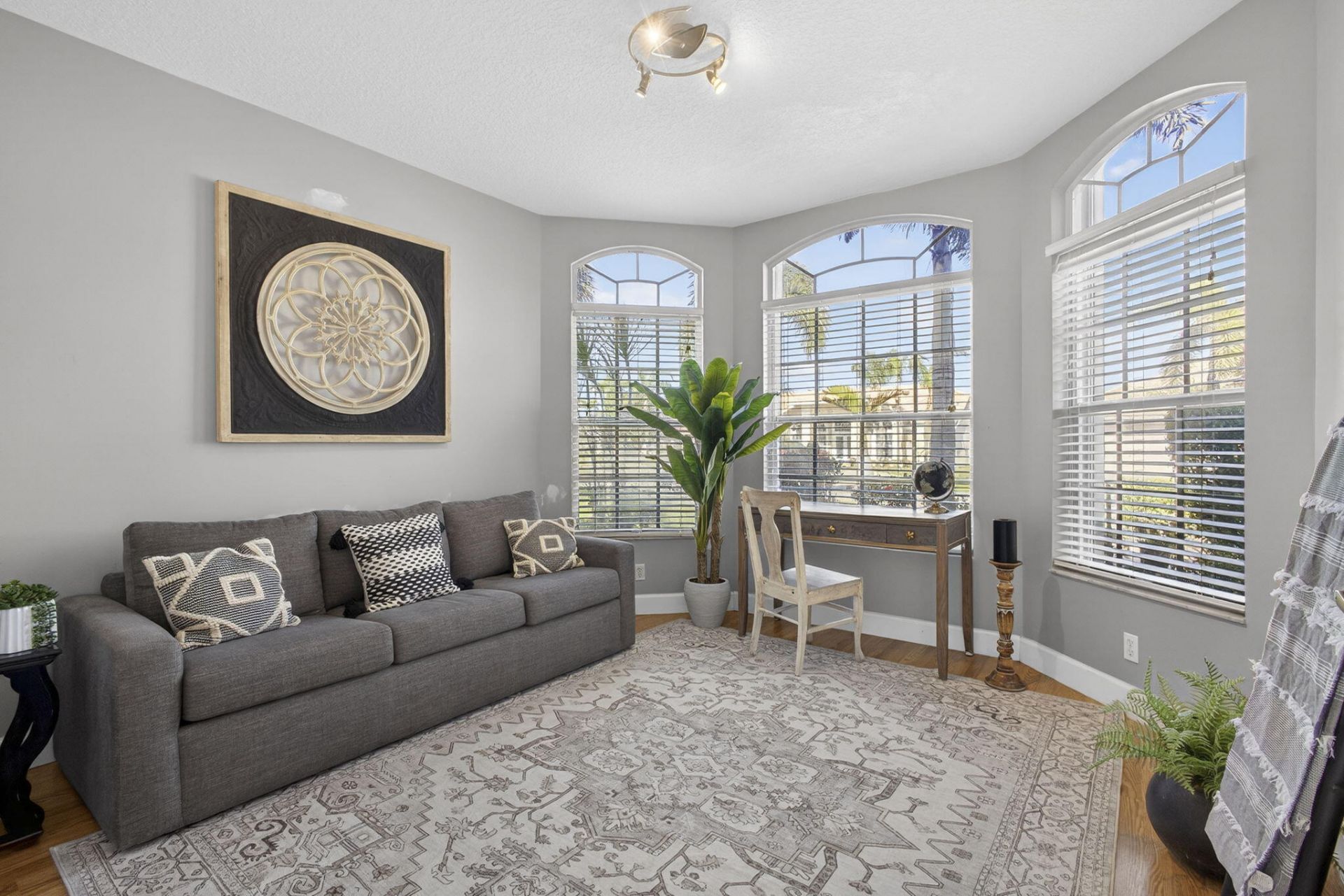 123 Fernwood Crescent, Royal Palm Beach, FL 33411 Photo