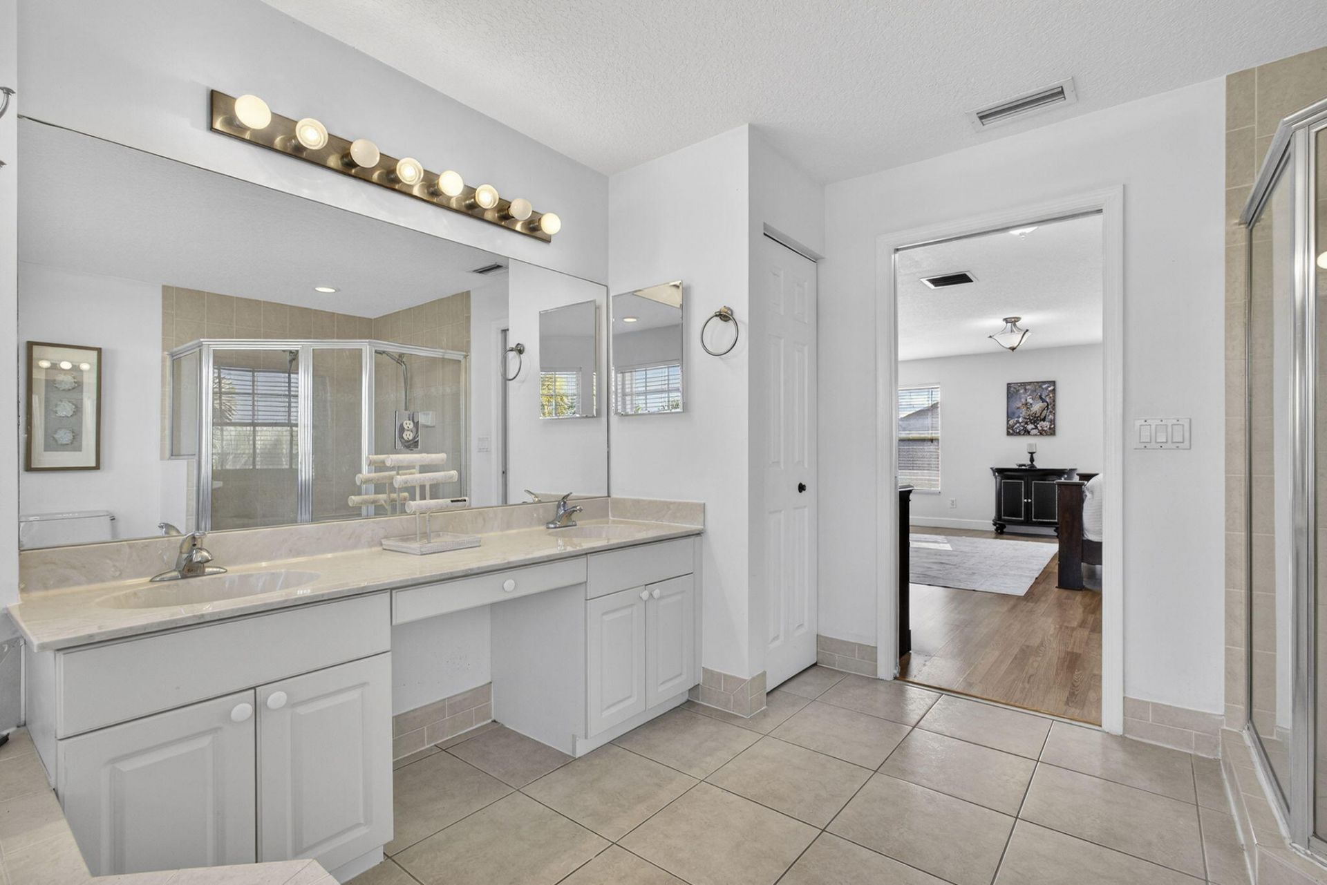 123 Fernwood Crescent, Royal Palm Beach, FL 33411 Photo