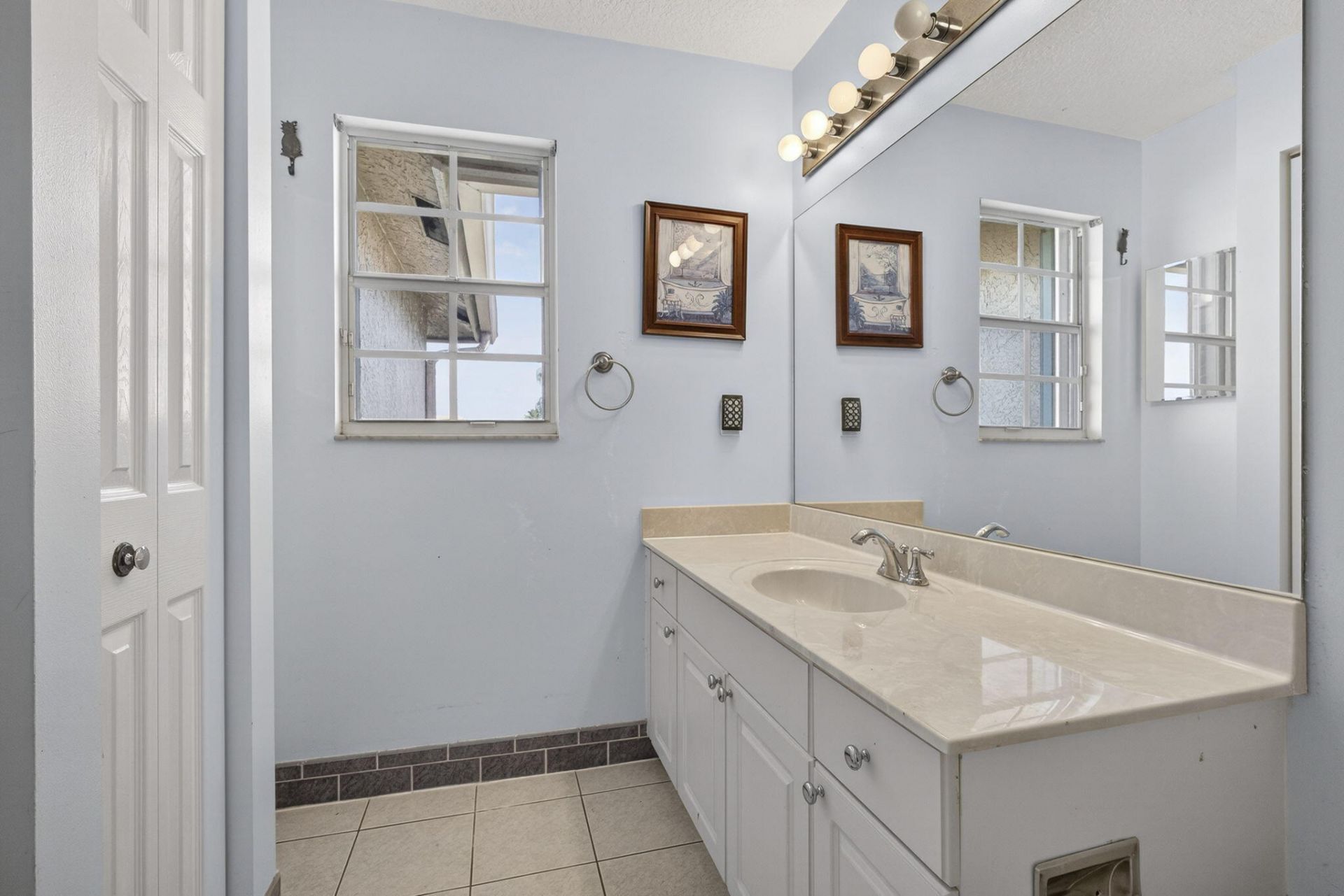 123 Fernwood Crescent, Royal Palm Beach, FL 33411 Photo