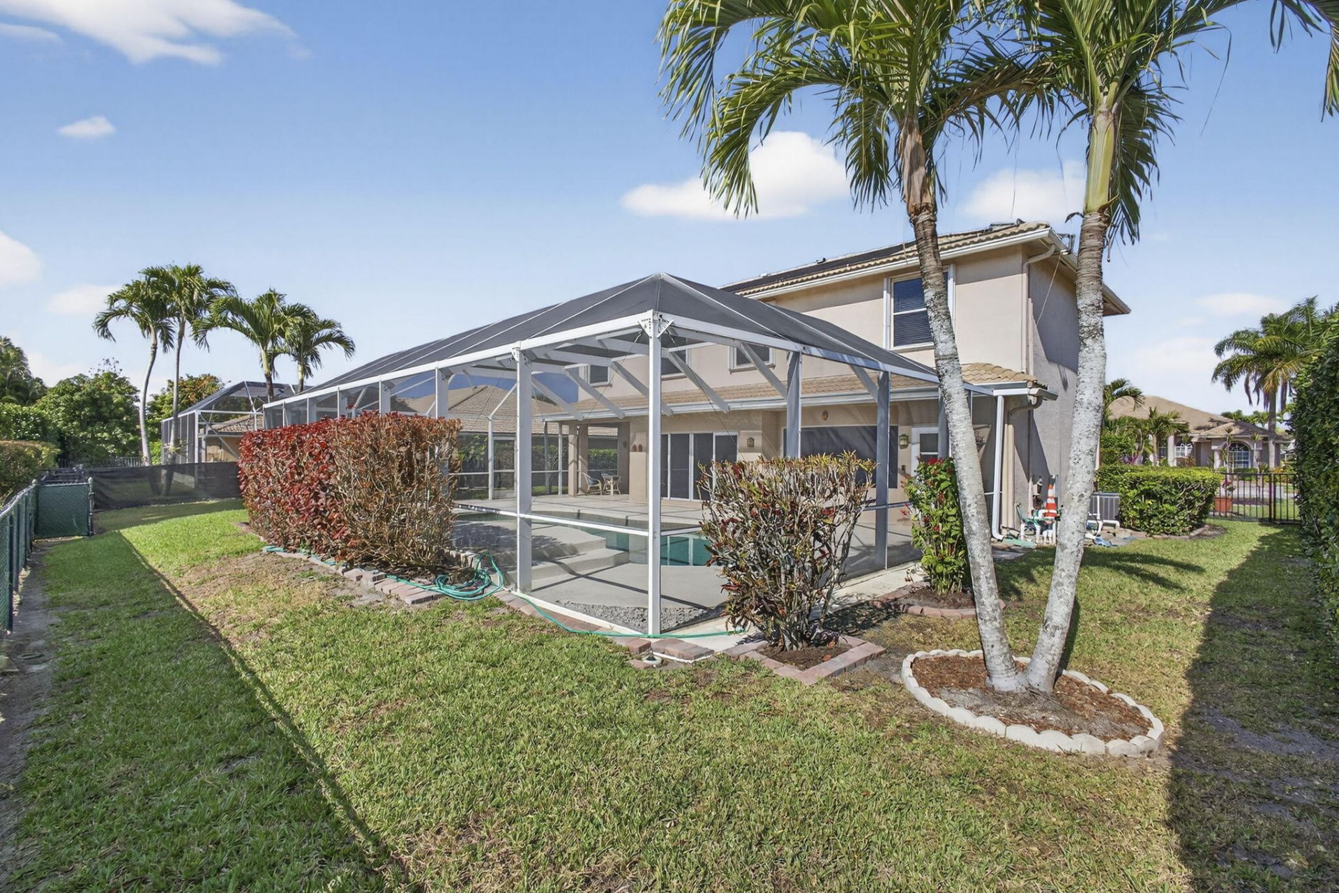 123 Fernwood Crescent, Royal Palm Beach, FL 33411 Photo