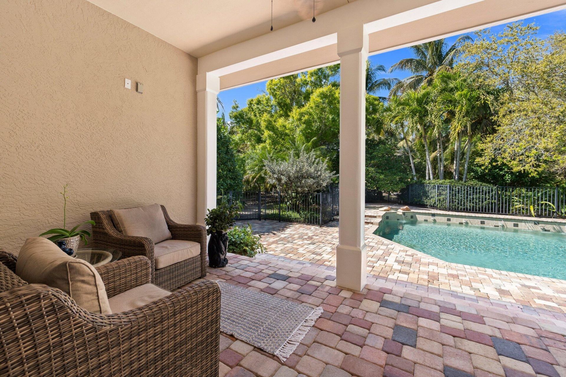 1993 SE Giffen Avenue, Port Saint Lucie, FL 34952 Photo