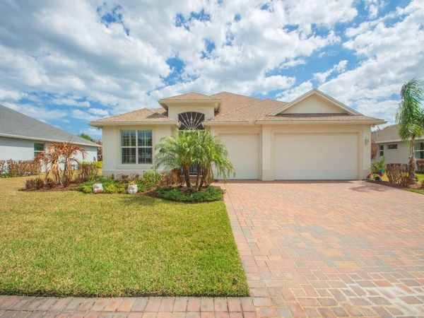 8330 Summer Lake Dr, Vero Beach, FL 32967