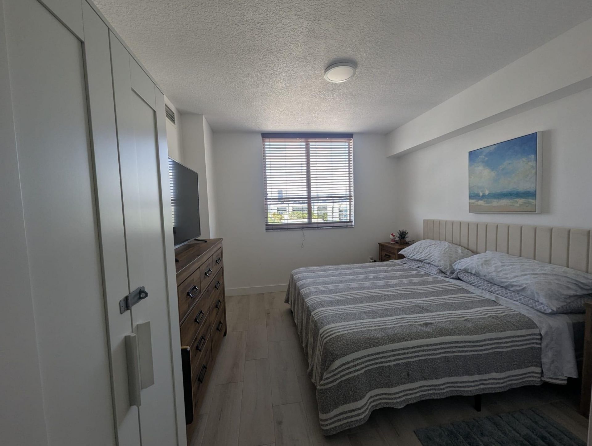 18800 NE 29th Avenue, Miami, FL 33180 Photo