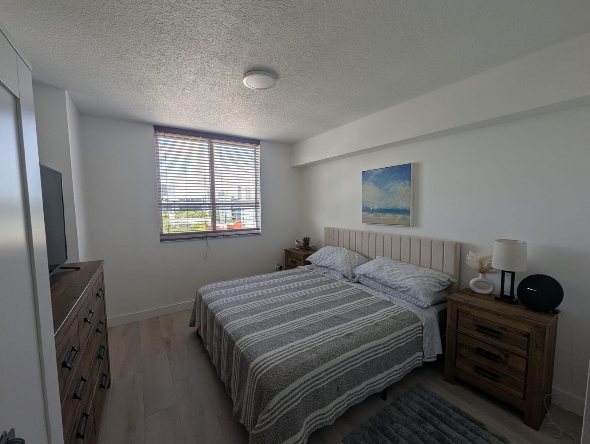 18800 NE 29th Avenue, Miami, FL 33180 Photo