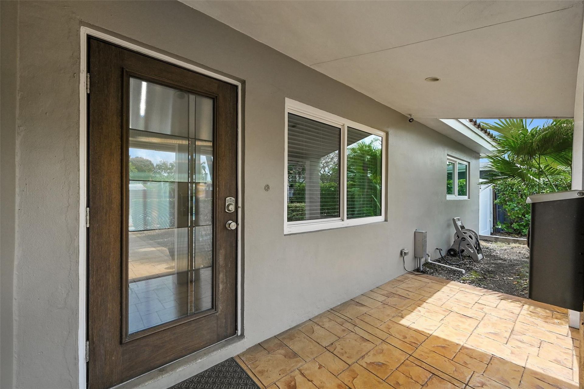 4620 NE 1st Ter, Fort Lauderdale, FL 33334 Photo